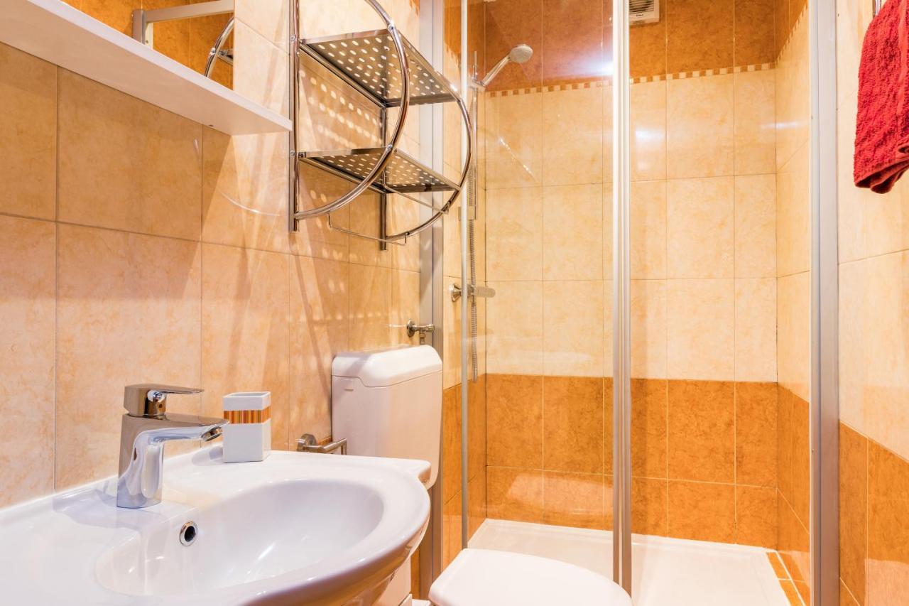 Apartmani Kazun - App1 파자나 외부 사진